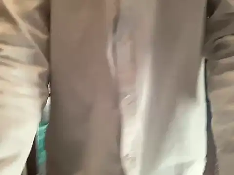 Snapshot of yourhero3466 chatting on November 20, 2025, 10:26 am yourhero3466 online show from November 20, 2025, 10:26 am