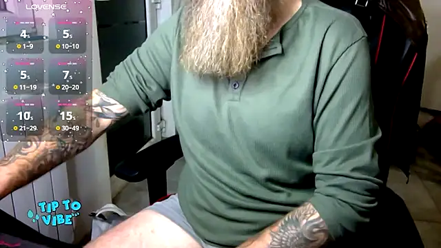 Snapshot of Ice_mannHH chatting on December 9, 2024, 10:20 pm Ice mannHH online show from December 9, 2024, 10:20 pm