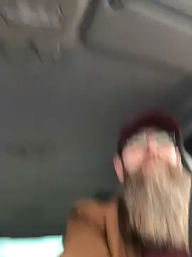 Snapshot of Ice_mannHH chatting on February 26, 2025, 1:52 pm Ice mannHH online show from February 26, 2025, 1:52 pm