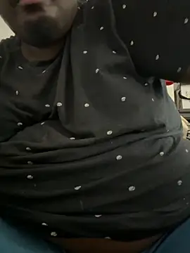 Snapshot of BigBossaNova69 chatting on September 8, 2025, 10:42 pm BigBossaNova69 online show from September 8, 2025, 10:42 pm