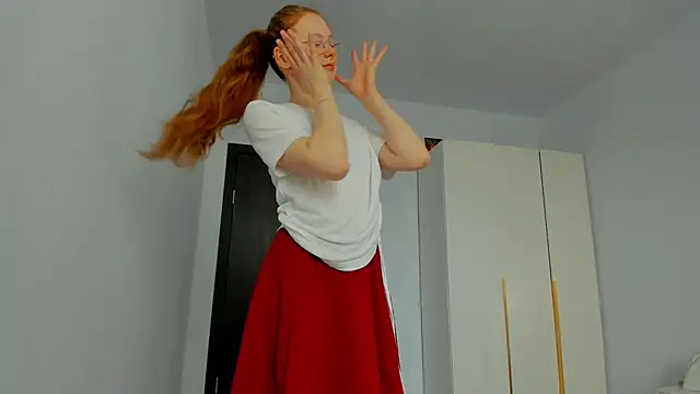 Fire Luna online show from March 18, 2025, 8:25 am