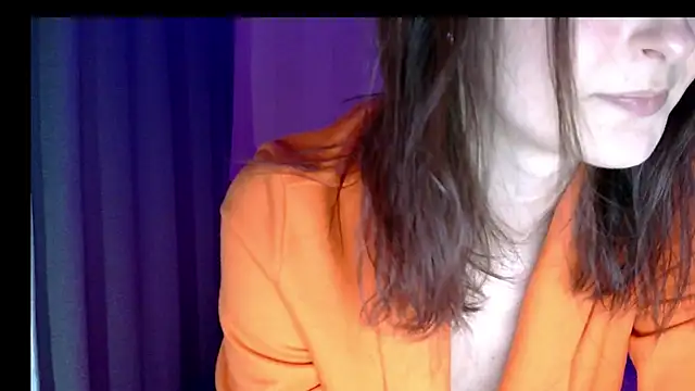 Snapshot of LilyXSky chatting on February 26, 2025, 12:25 pm LilyXSky online show from February 26, 2025, 12:25 pm