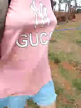 Betty20zx online show from December 31, 2024, 4:27 am