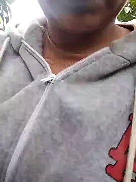 Betty20zx online show from February 24, 2025, 1:24 am