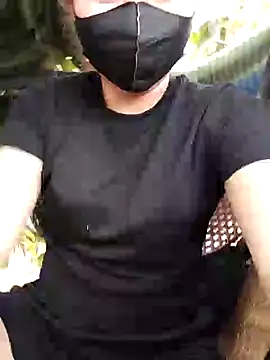 Betty20zx online show from March 3, 2025, 7:43 am