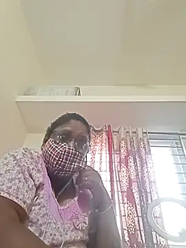 Snapshot of Pushpavathi_78 chatting on February 15, 2025, 12:33 pm Pushpavathi 78 online show from February 15, 2025, 12:33 pm