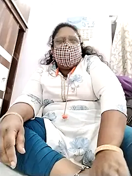 Snapshot of Pushpavathi_78 chatting on October 1, 2025, 12:44 pm Pushpavathi 78 online show from October 1, 2025, 12:44 pm