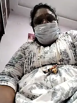 Snapshot of Pushpavathi_78 chatting on October 19, 2025, 10:32 pm Pushpavathi 78 online show from October 19, 2025, 10:32 pm