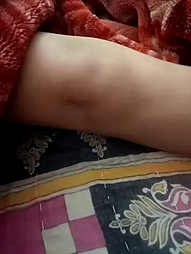 Snapshot of lakey91girl chatting on January 23, 2025, 3:54 pm lakey91girl online show from January 23, 2025, 3:54 pm