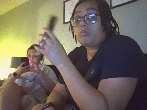 Snapshot of vanilla_chocolate23 chatting on December 19, 2024, 6:01 pm vanilla chocolate23 online show from December 19, 2024, 6:01 pm