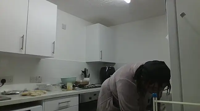 Snapshot of vanilla_chocolate23 chatting on February 8, 2025, 4:36 pm vanilla chocolate23 online show from February 8, 2025, 4:36 pm