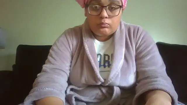 Snapshot of vanilla_chocolate23 chatting on February 16, 2025, 9:59 am vanilla chocolate23 online show from February 16, 2025, 9:59 am