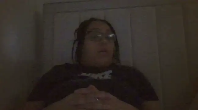 Snapshot of vanilla_chocolate23 chatting on February 20, 2025, 10:27 am vanilla chocolate23 online show from February 20, 2025, 10:27 am