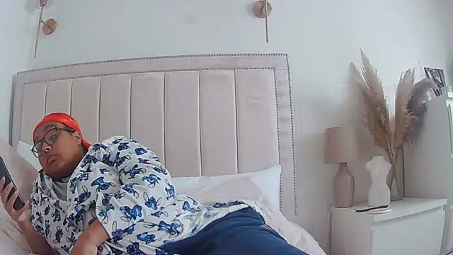 Snapshot of vanilla_chocolate23 chatting on September 29, 2025, 3:39 pm vanilla chocolate23 online show from September 29, 2025, 3:39 pm