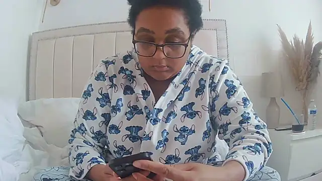 Snapshot of vanilla_chocolate23 chatting on November 8, 2025, 12:38 pm vanilla chocolate23 online show from November 8, 2025, 12:38 pm