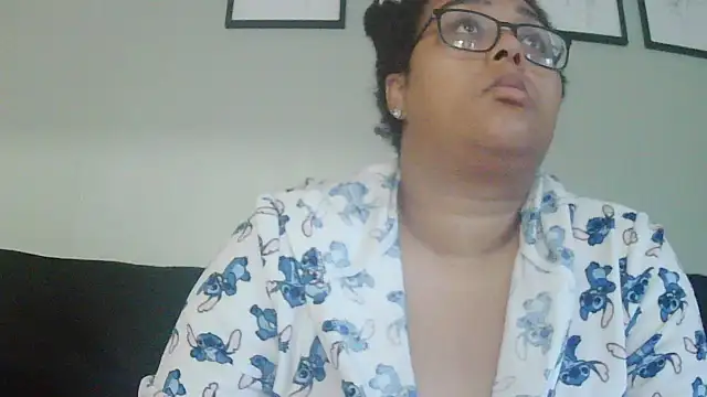 Snapshot of vanilla_chocolate23 chatting on November 10, 2025, 8:46 am vanilla chocolate23 online show from November 10, 2025, 8:46 am