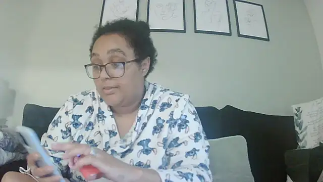 Snapshot of vanilla_chocolate23 chatting on November 15, 2025, 11:29 am vanilla chocolate23 online show from November 15, 2025, 11:29 am