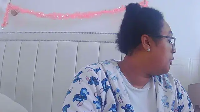 Snapshot of vanilla_chocolate23 chatting on November 17, 2025, 10:54 am vanilla chocolate23 online show from November 17, 2025, 10:54 am