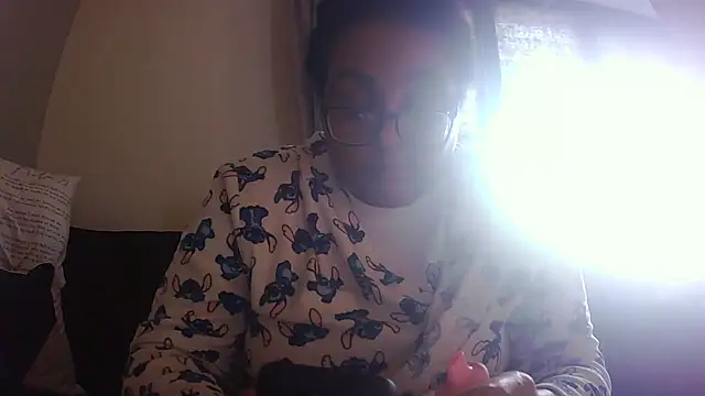 Snapshot of vanilla_chocolate23 chatting on December 14, 2025, 12:10 pm vanilla chocolate23 online show from December 14, 2025, 12:10 pm