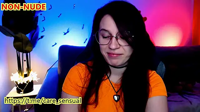 Snapshot of M_Sensual chatting on February 20, 2025, 4:50 am M Sensual online show from February 20, 2025, 4:50 am