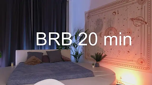 Snapshot of cherry_lea chatting on December 2, 2024, 3:36 pm cherry lea online show from December 2, 2024, 3:36 pm