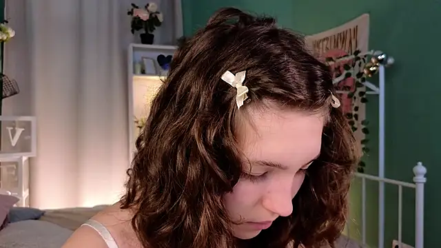 Snapshot of cherry_lea chatting on January 4, 2025, 11:54 am cherry lea online show from January 4, 2025, 11:54 am