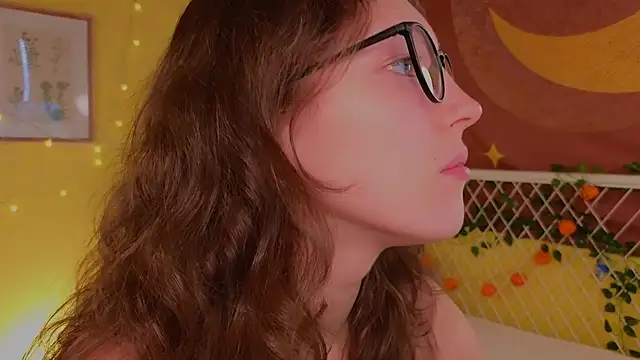 Snapshot of cherry_lea chatting on November 1, 2025, 4:53 pm cherry lea online show from November 1, 2025, 4:53 pm