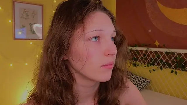 Snapshot of cherry_lea chatting on November 23, 2025, 5:24 pm cherry lea online show from November 23, 2025, 5:24 pm