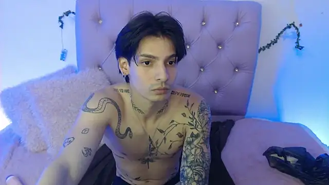 Snapshot of Apolo_Hidalgo01 chatting on January 26, 2025, 3:38 am Apolo Hidalgo01 online show from January 26, 2025, 3:38 am