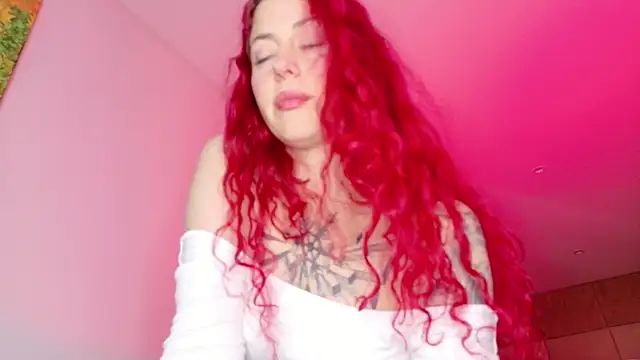 Borbala Iggy online show from December 20, 2025, 6:37 pm