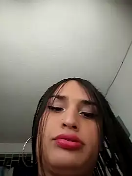 Pussycat 9999 online show from January 17, 2025, 5:08 pm