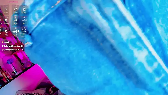 pinkscreens online show from February 7, 2025, 6:35 am