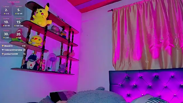 pinkscreens online show from February 7, 2025, 1:01 pm