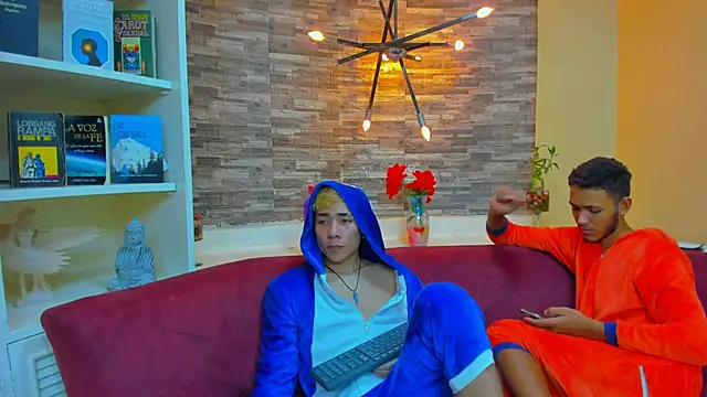 StrawwBoys online show from January 16, 2025, 2:08 pm