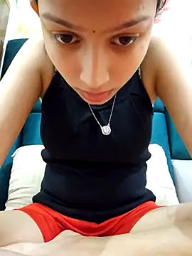 Snapshot of Aleena_Rai chatting on March 21, 2025, 6:18 pm Aleena Rai online show from March 21, 2025, 6:18 pm