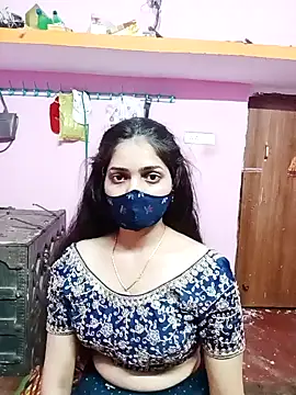 Snapshot of Cute-Simmi chatting on December 10, 2024, 9:44 am Cute-Simmi online show from December 10, 2024, 9:44 am