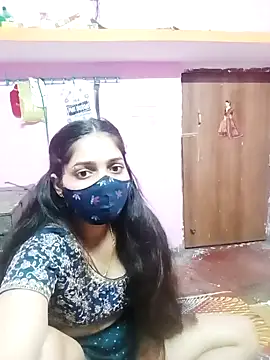 Snapshot of Cute-Simmi chatting on December 10, 2024, 1:44 pm Cute-Simmi online show from December 10, 2024, 1:44 pm