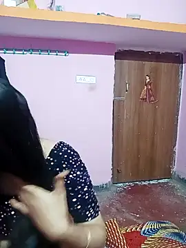 Snapshot of Cute-Simmi chatting on December 15, 2024, 9:56 am Cute-Simmi online show from December 15, 2024, 9:56 am