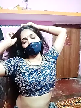 Snapshot of Cute-Simmi chatting on December 25, 2024, 5:05 pm Cute-Simmi online show from December 25, 2024, 5:05 pm