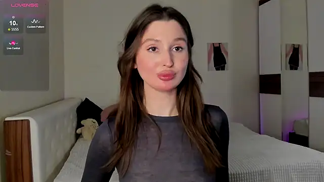 Snapshot of tender_babyy chatting on December 8, 2024, 5:22 pm tender babyy online show from December 8, 2024, 5:22 pm