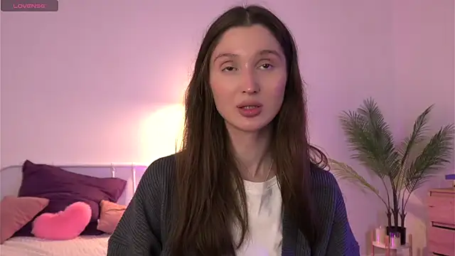 Snapshot of tender_babyy chatting on September 13, 2025, 12:27 pm tender babyy online show from September 13, 2025, 12:27 pm