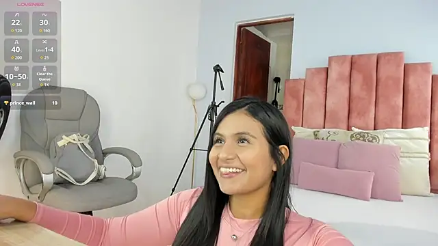 Snapshot of lou_rosse_ chatting on October 18, 2025, 7:58 pm lou rosse  online show from October 18, 2025, 7:58 pm