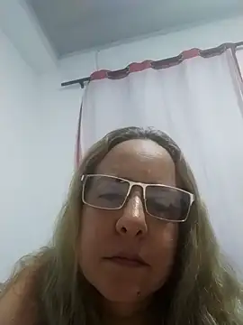 Iivana 19 online show from February 18, 2025, 3:21 am