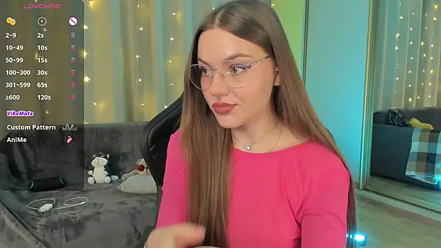 Snapshot of Marta_May_ chatting on December 1, 2024, 4:51 pm Marta May  online show from December 1, 2024, 4:51 pm