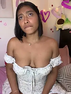 Isabella fasilier online show from February 15, 2025, 8:00 am