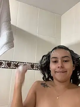 Snapshot of GabyButtler1 chatting on February 7, 2025, 4:03 pm GabyButtler1 online show from February 7, 2025, 4:03 pm