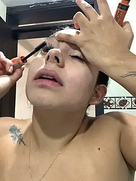 Snapshot of GabyButtler1 chatting on February 19, 2025, 4:33 pm GabyButtler1 online show from February 19, 2025, 4:33 pm