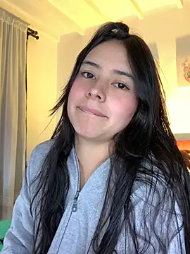 Snapshot of GabyButtler1 chatting on February 27, 2025, 8:20 pm GabyButtler1 online show from February 27, 2025, 8:20 pm