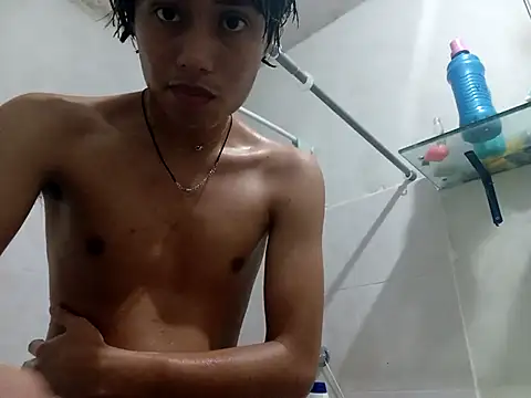 Snapshot of ruygw chatting on February 25, 2025, 12:14 am ruygw online show from February 25, 2025, 12:14 am