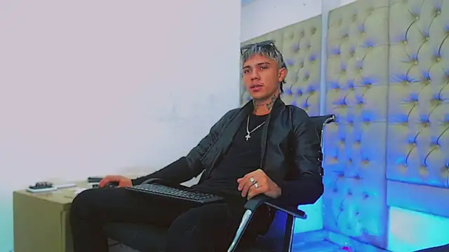 Snapshot of HannibalLester chatting on February 2, 2025, 4:15 am HannibalLester online show from February 2, 2025, 4:15 am